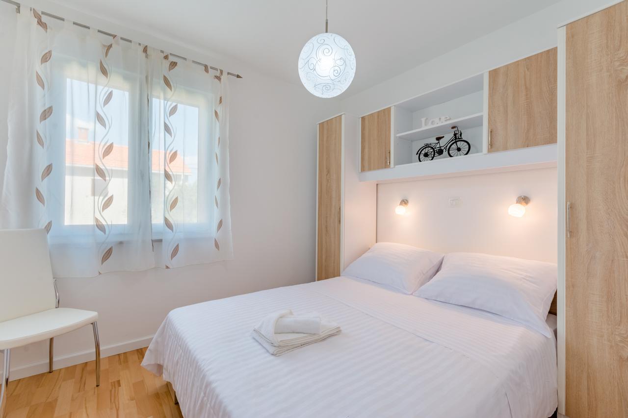 Apartments The Brothers Супетар Екстериор снимка